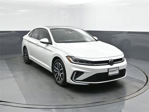 New 2026 Volkswagen Jetta SE image 22