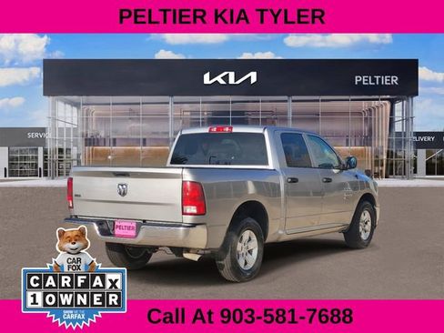 Used 2022 RAM 1500 Classic SLT image 7