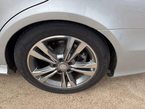 Used 2016 Mercedes-Benz E 350 Sedan image 11