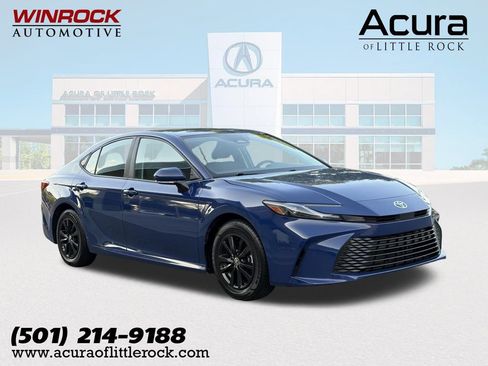 Used 2025 Toyota Camry LE FWD image 1