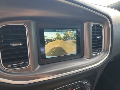 Used 2022 Dodge Charger SXT image 20