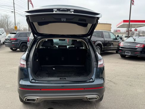 Used 2023 Lincoln Nautilus Reserve image 15