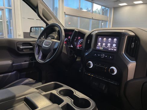 Used 2024 GMC Sierra 1500 Pro w/ Pro Value Package AWD/4WD image 34