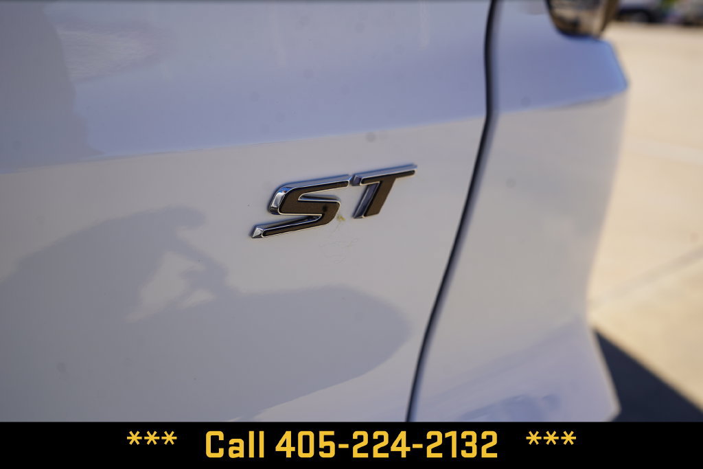 Used 2024 Buick Envista Sport Touring w/ Convenience II Package FWD image 7