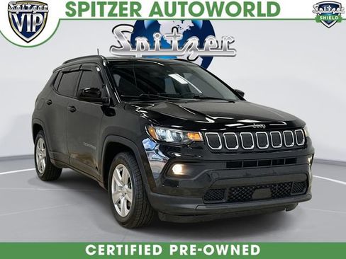 Used 2022 Jeep Compass Latitude FWD image 1