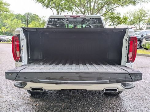 Used 2023 GMC Sierra 1500 Denali w/ Denali Reserve Package AWD/4WD image 13