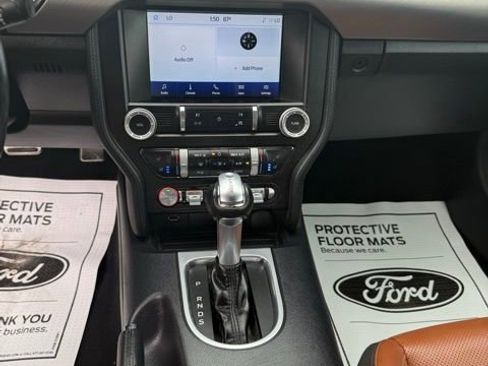 Used 2022 Ford Mustang Premium image 14