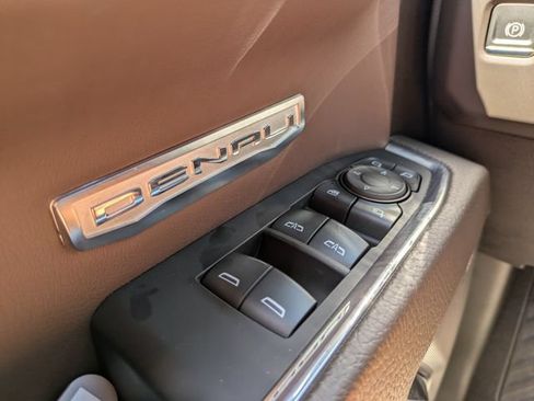 Used 2024 GMC Sierra 1500 Denali w/ Denali Reserve Package AWD/4WD image 28