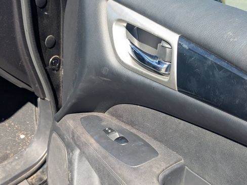 Used 2014 Nissan Pathfinder S FWD image 34