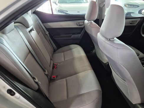 Used 2016 Toyota Corolla LE FWD image 19