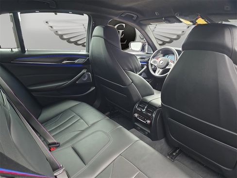 Used 2019 BMW M5 w/ Executive Package image 13