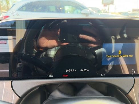 Used 2025 Mercedes-Benz E 350 Sedan image 12