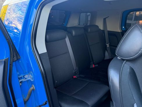 Used 2008 Toyota FJ Cruiser 4WD image 22