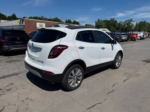Used 2019 Buick Encore Preferred AWD/4WD image 3