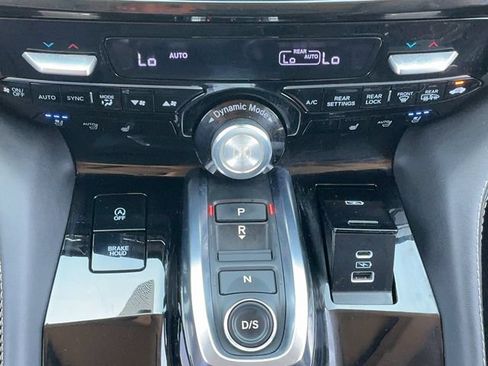 Used 2022 Acura MDX SH-AWD w/ Advance Package image 25