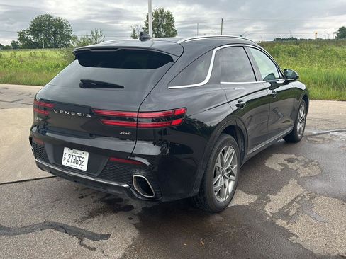Used 2025 Genesis GV70 2.5T AWD/4WD image 5