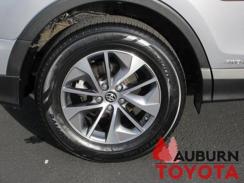 Certified 2017 Toyota RAV4 XLE image 4