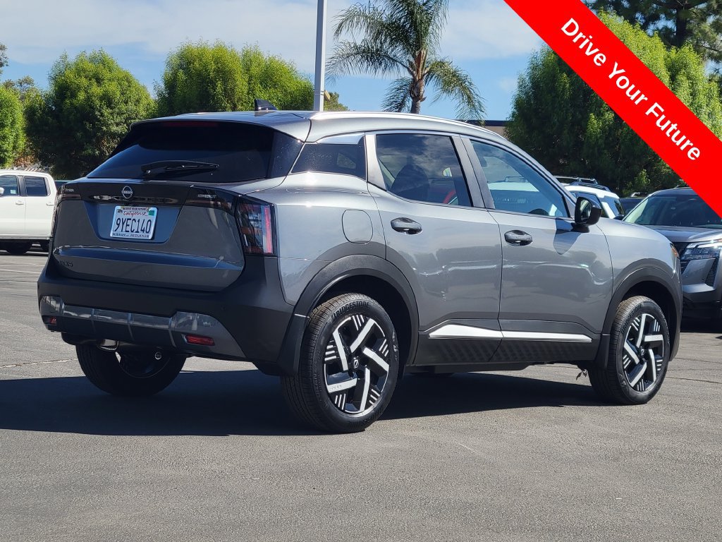 Used 2026 Nissan Kicks SV w/ SV Premium Package FWD image 4