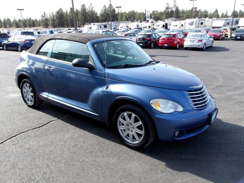 Used 2007 Chrysler PT Cruiser Convertible w/ Spring Special Group image 7