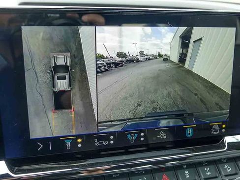 New 2026 Chevrolet Silverado 2500 ZR2 w/ LPO, Dark Essentials Package AWD/4WD image 29