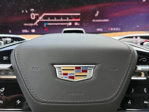 New 2026 Cadillac Escalade ESV Platinum Sport w/ LPO, ONYX Package AWD/4WD image 25