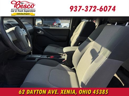 Used 2011 Suzuki Equator Premium image 10