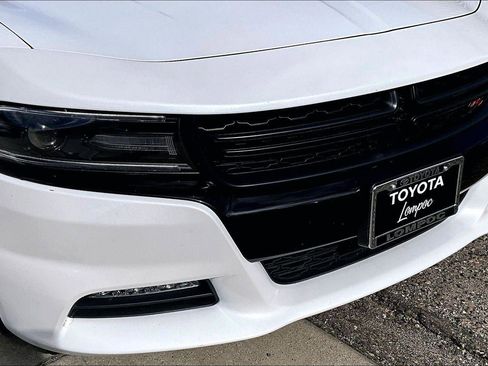 Used 2015 Dodge Charger R/T image 28