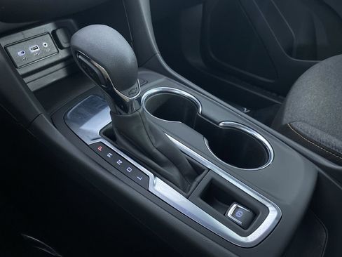 Certified 2024 Chevrolet Equinox LT w/ LPO, Floor Liner Package image 7