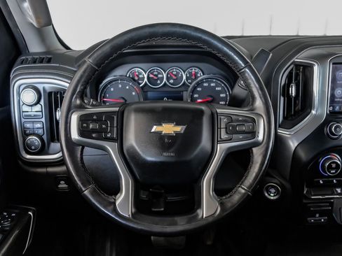 Used 2022 Chevrolet Silverado 3500 LT w/ Convenience Package image 15