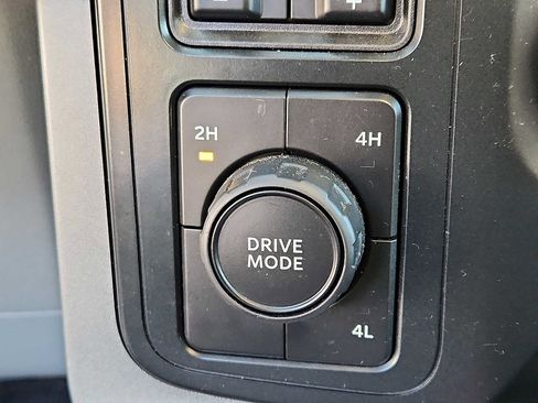 Used 2022 Ford F150 XLT w/ Trailer Tow Package image 22