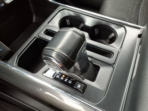 Certified 2022 Ford F150 XLT w/ Equipment Group 302A High image 30