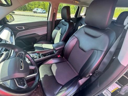 Used 2022 Jeep Compass Latitude w/ Convenience Group FWD image 12