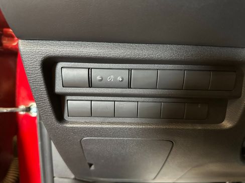 Used 2022 Mitsubishi Outlander ES image 17