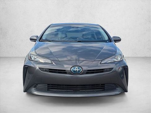 Used 2021 Toyota Prius XLE image 5