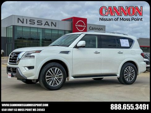 Used 2024 Nissan Armada SL w/ Captain's Chairs Package image 1