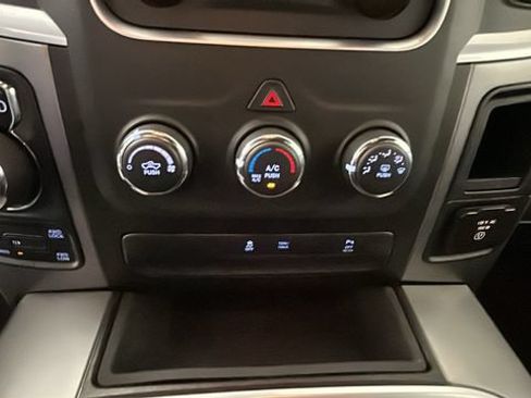 Used 2022 RAM 1500 Warlock w/ Technology Package I AWD/4WD image 23