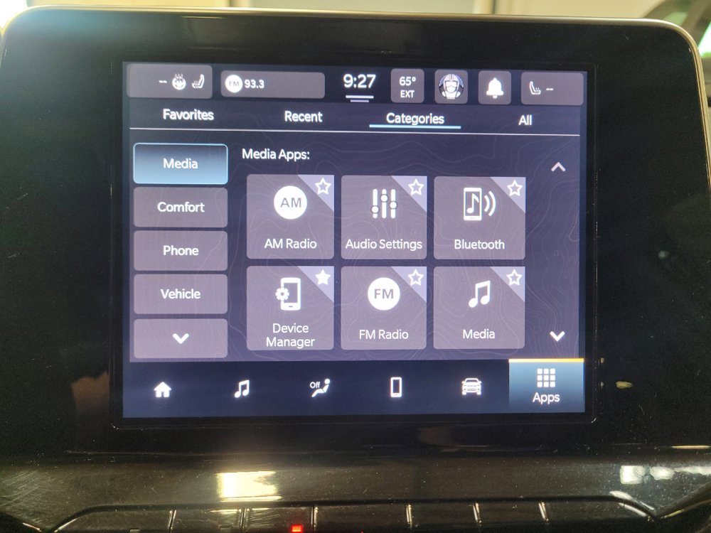 Used 2025 Jeep Compass Latitude w/ Sun & Sound Group AWD/4WD image 25