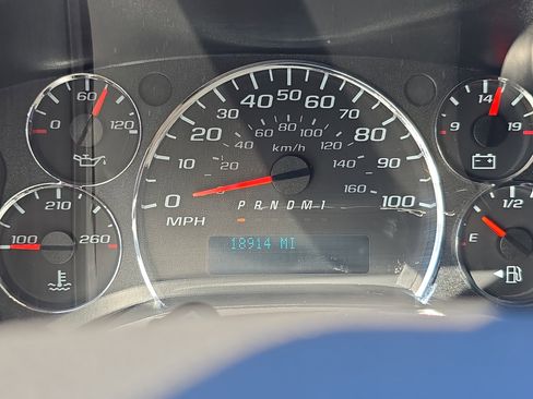 Used 2023 GMC Savana 2500 Work Van w/ Driver Convenience Package image 24