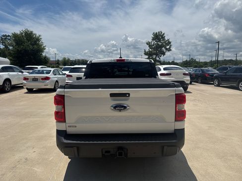 Used 2024 Ford Maverick Lariat FWD image 5