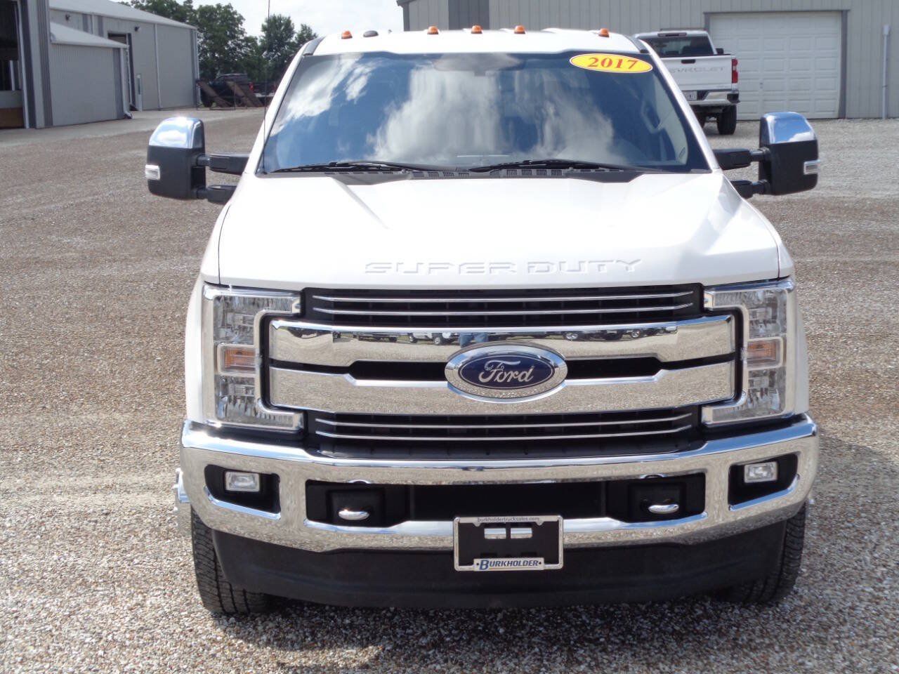 Used 2017 Ford F350 Lariat w/ Chrome Package AWD/4WD image 2