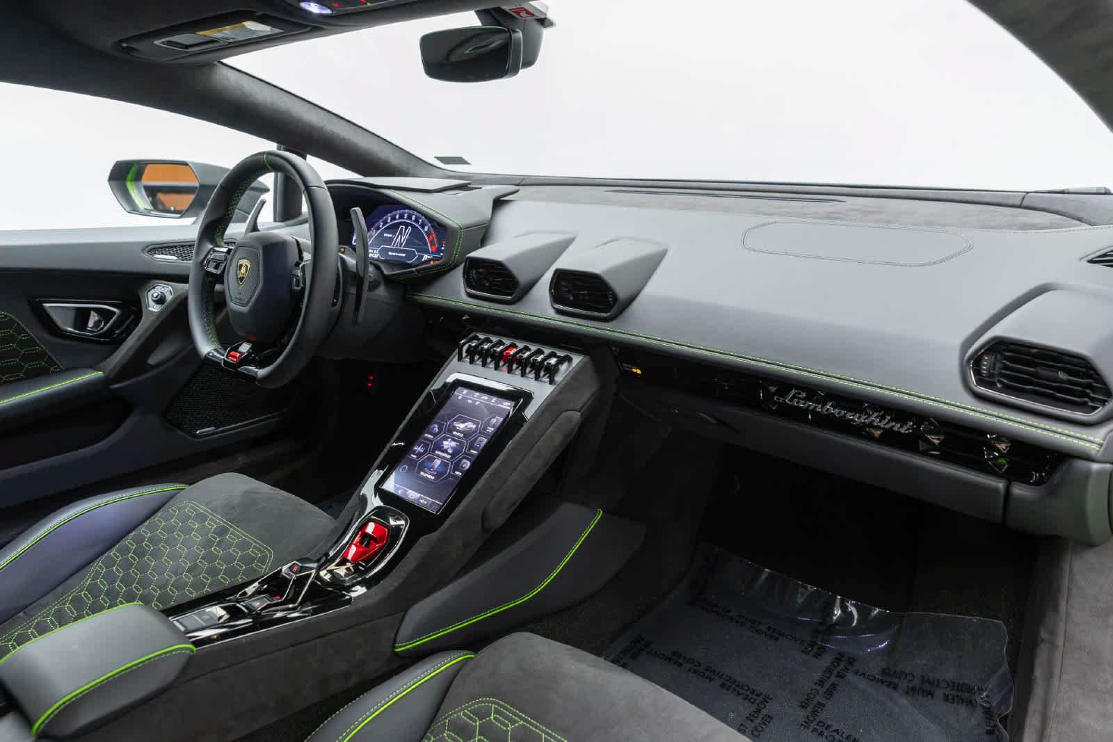 Used 2023 Lamborghini Huracan Tecnica RWD image 41