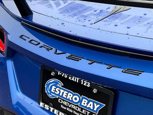 Used 2021 Chevrolet Corvette 2LT w/ Battery Protection Package image 9