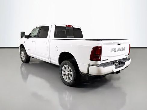 New 2025 RAM 2500 Laramie AWD/4WD image 5