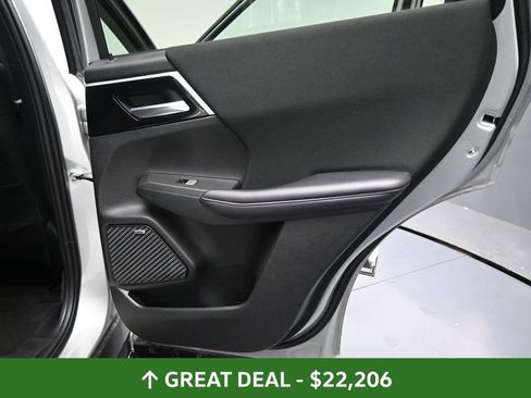 Used 2025 Mitsubishi Outlander ES image 21