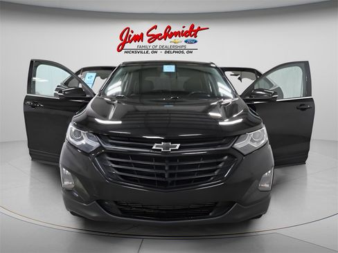 Used 2020 Chevrolet Equinox LT w/ Midnight Edition image 6