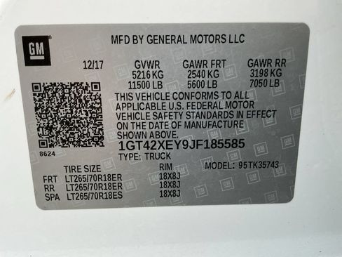 Used 2018 GMC Sierra 3500 SLT w/ Duramax Plus Package AWD/4WD image 25