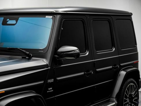 Used 2025 Mercedes-Benz G 63 AMG 4MATIC image 24