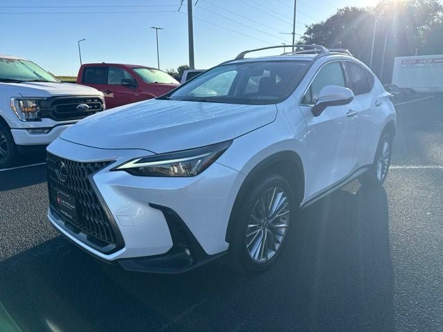 Used 2025 Lexus NX 350h AWD w/ Accessory Package (2T) image 5