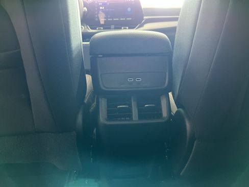 New 2026 Chevrolet Equinox LT FWD image 14
