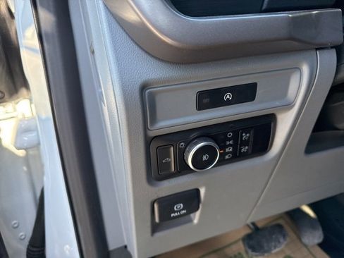 Used 2025 Ford F150 XLT w/ Equipment Group 301A Standard image 18